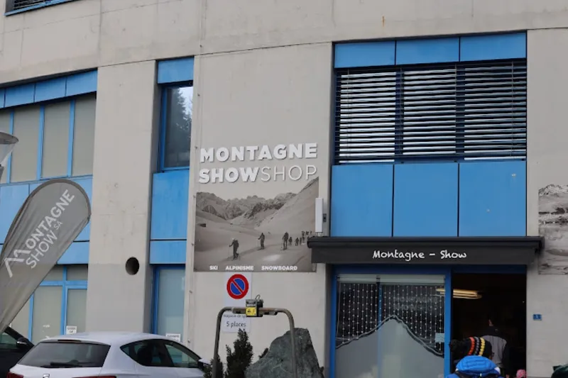 Montagne Show shop in Le Châble